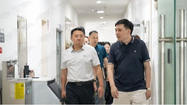 佛山市工信局及投促局领导莅临体育投注三亿体育航空，共商低空经济发展