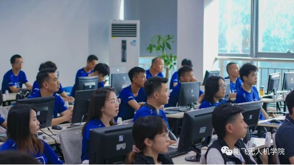 深度剖析体育投注三亿体育3.0版本民航局无人机执照培训课程体系
