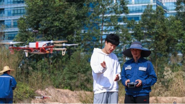 体育投注三亿体育航空为您普及无人机电力巡检的发展现状